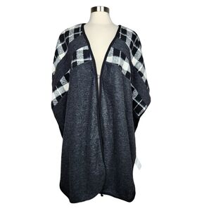 MINKPINK NWT Just Charming Shrug Poncho Gray Plaid OSFA Women's One Size